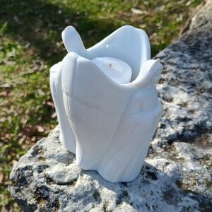 VTG 1980s Avon white ceramic double-angel votive candle holder, art deco decor